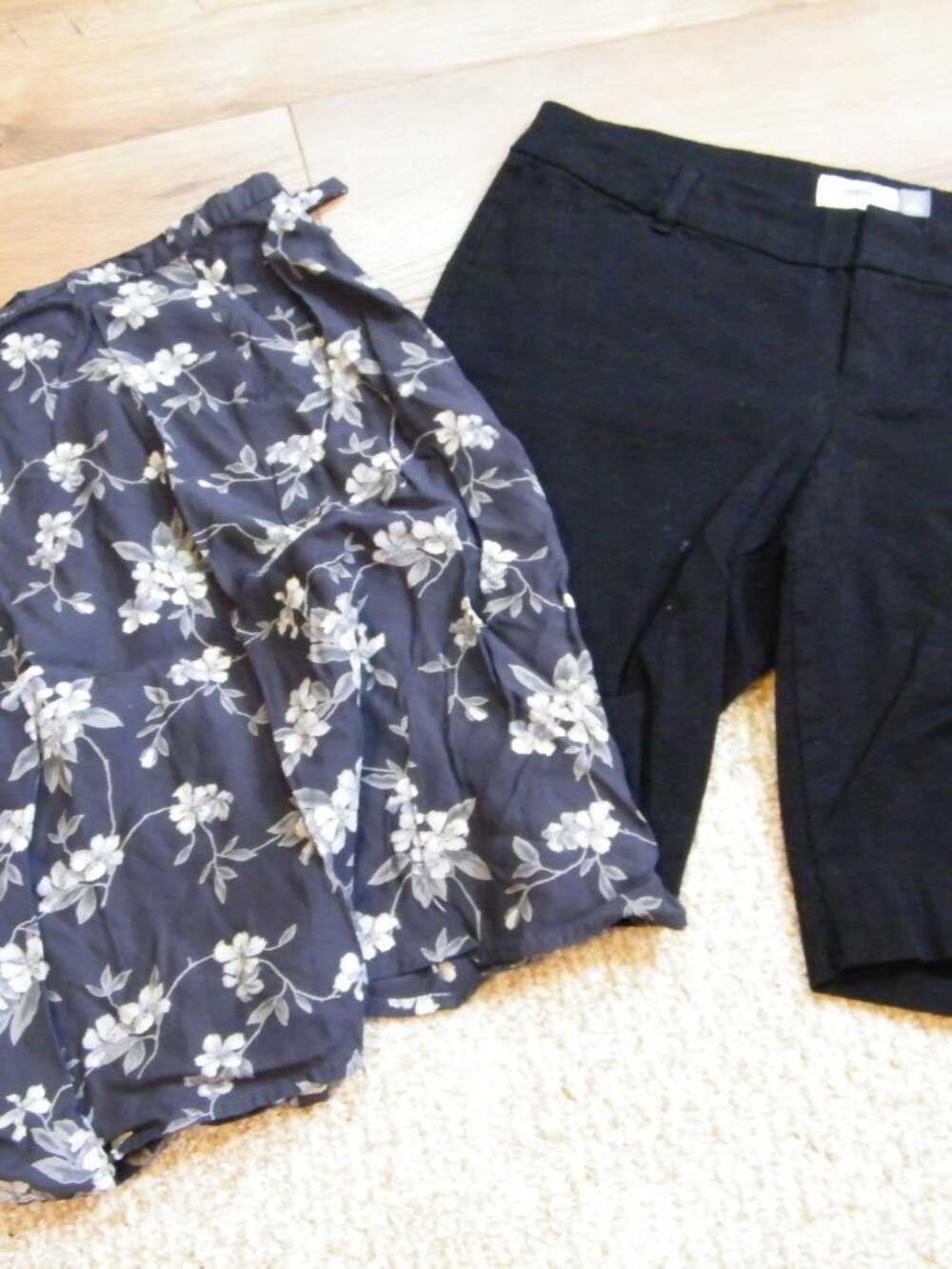 Summer skirt and short bundle Sz. 2 women